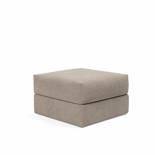 Cornila sittpuff från innovation Living med beige tyg.