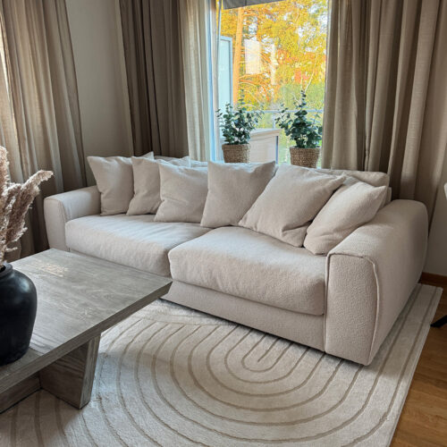 Sweet djup och mjuk bäddsoffa från Hovden