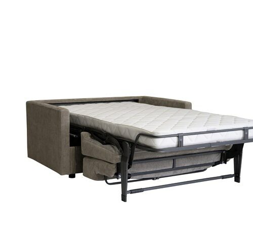 Bedinside 100 bäddfåtölj i utbäddat läge.